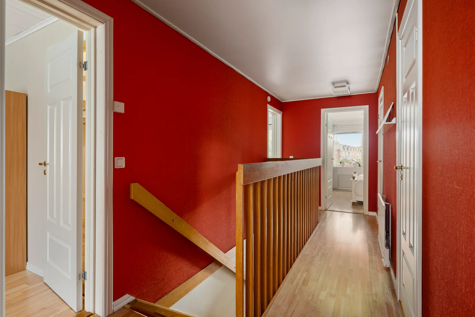 Villa, Radhus, Ängsullsvägen 20, Kälvesta, Stockholm