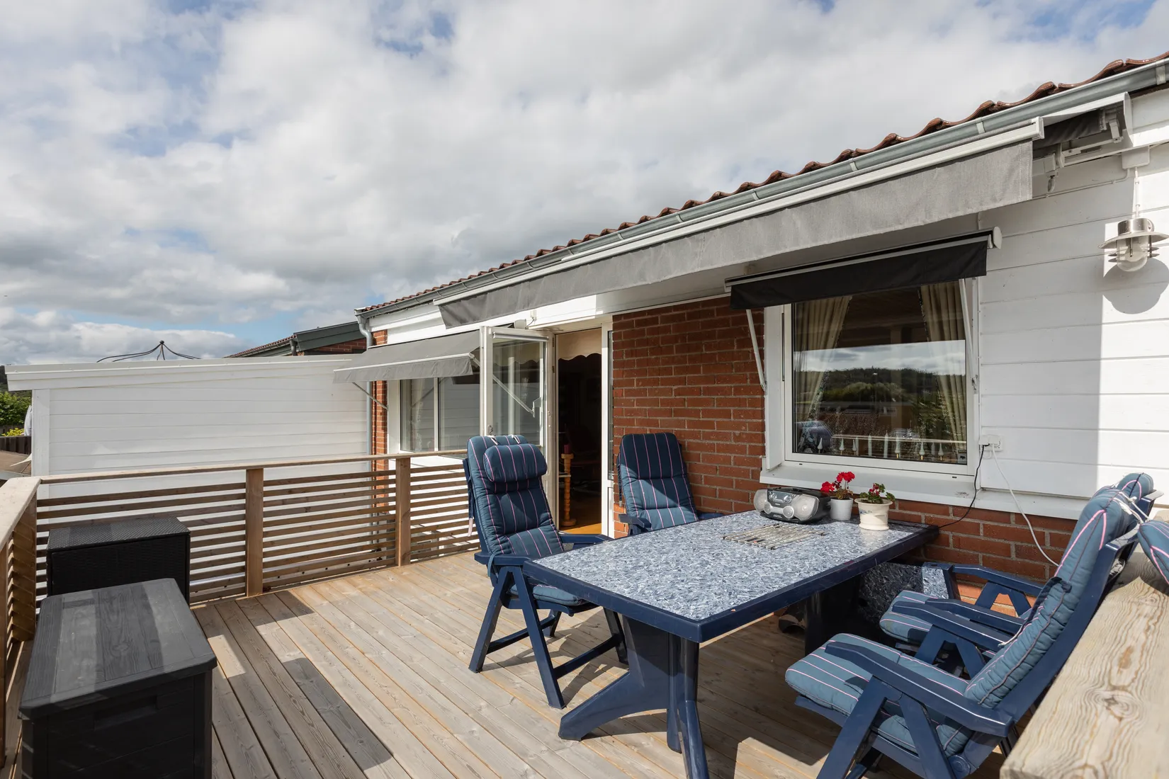 Villa, Apelviksgatan 7, Centralt vid älven, Kungälv