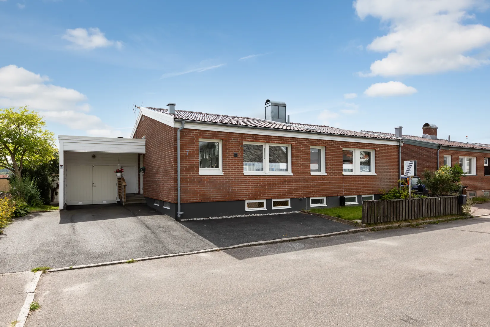 Villa, Apelviksgatan 7, Centralt vid älven, Kungälv