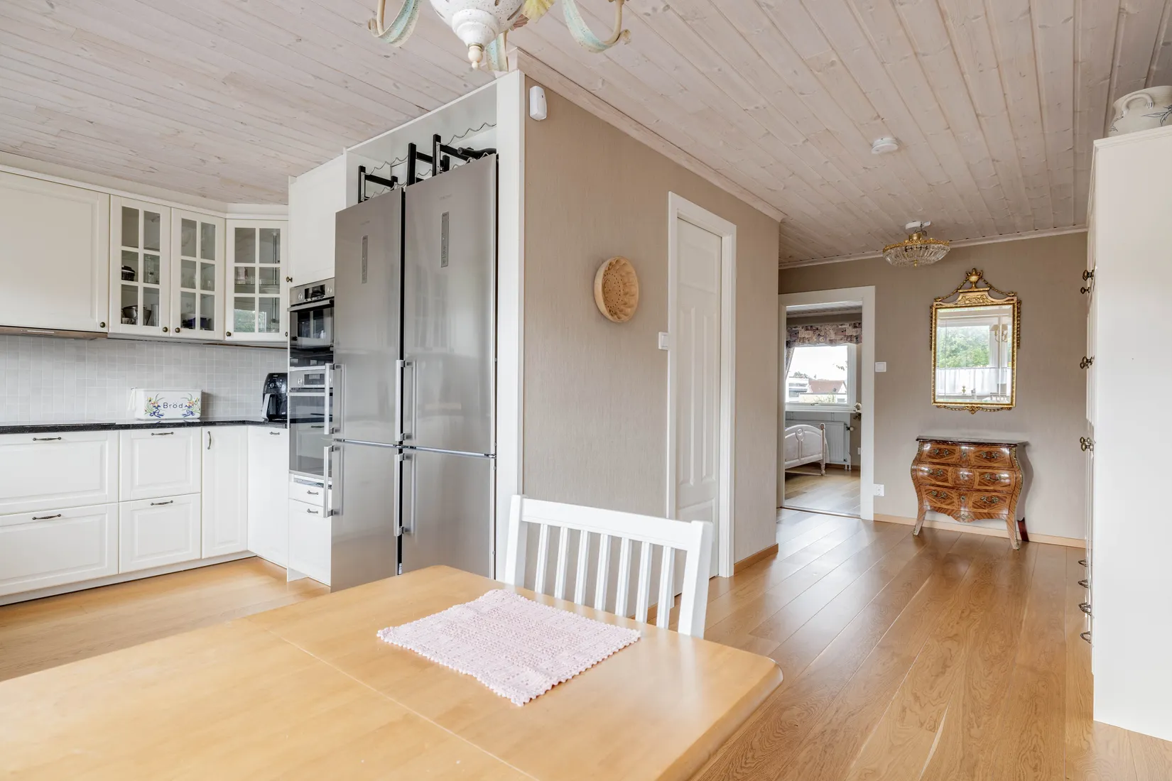 Villa, Apelviksgatan 7, Centralt vid älven, Kungälv