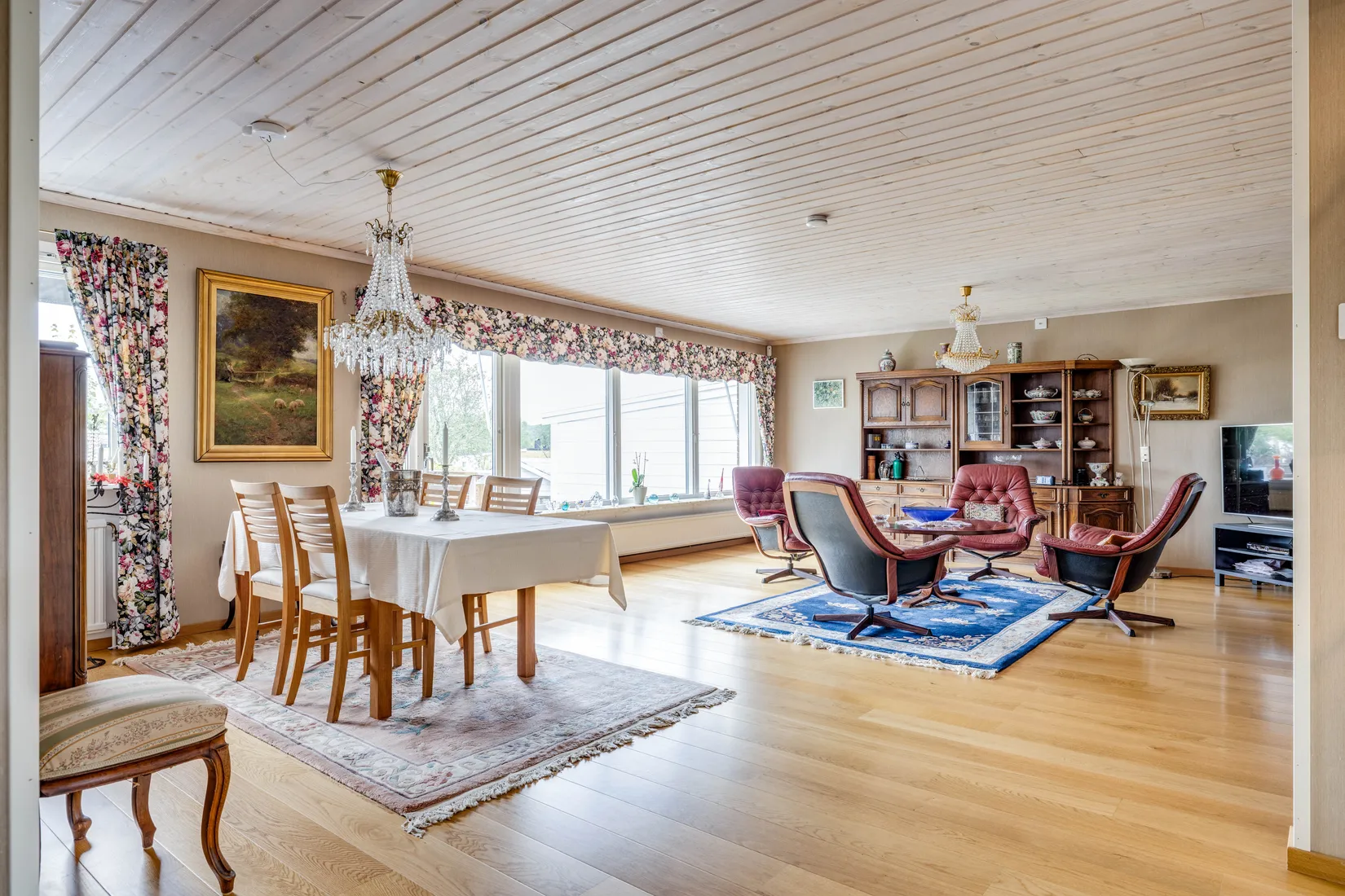 Villa, Apelviksgatan 7, Centralt vid älven, Kungälv