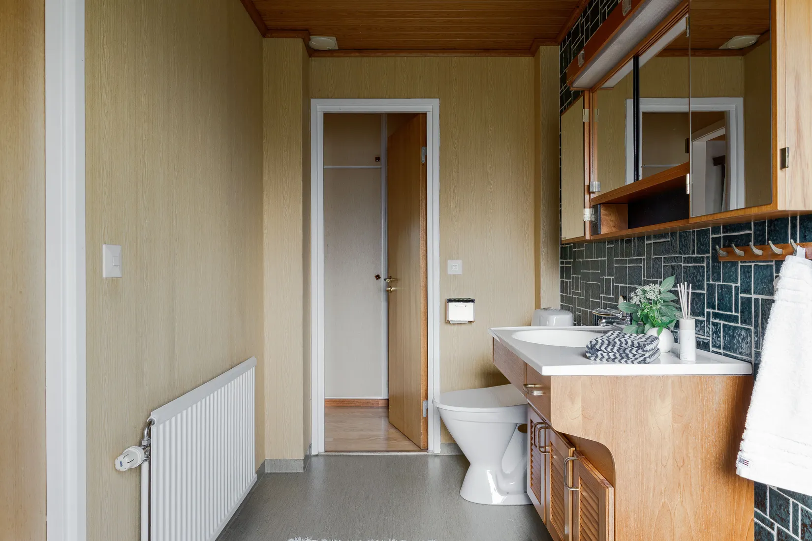Villa, Helgövägen 27, Öjaby, Växjö