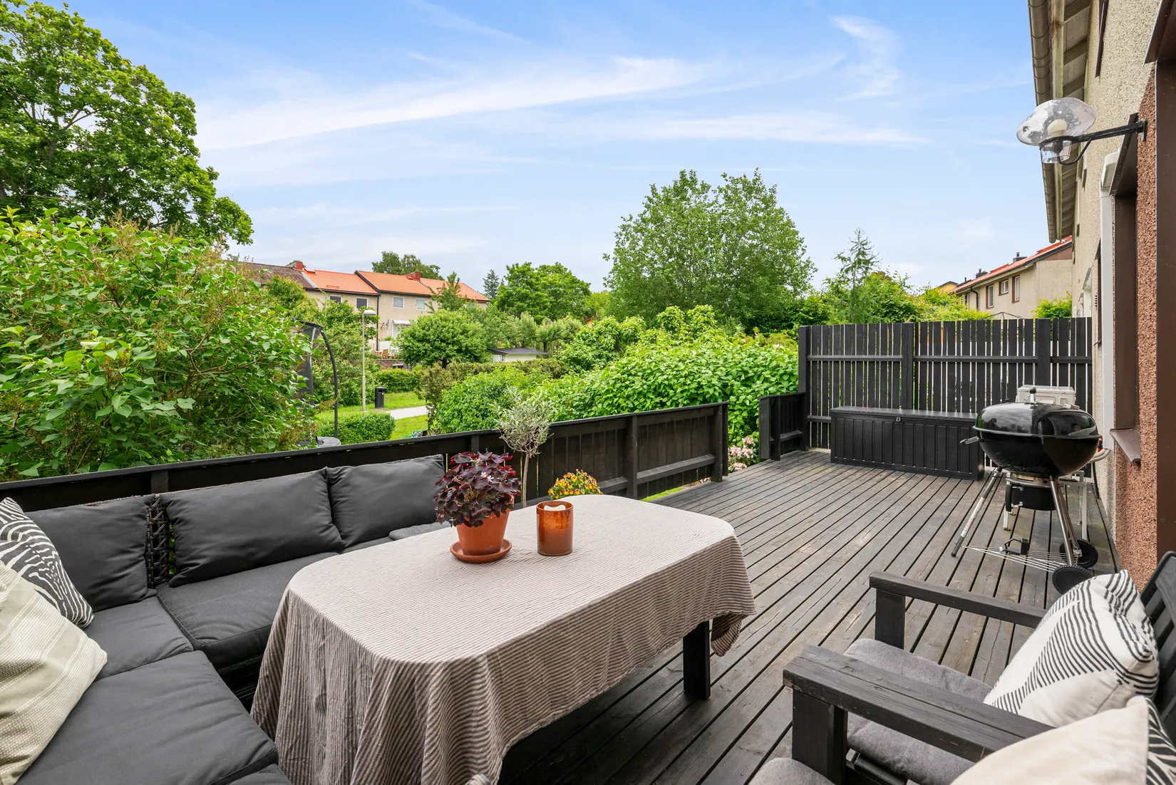 Villa, Radhus, Sämjevägen 54, Nälsta, Stockholm