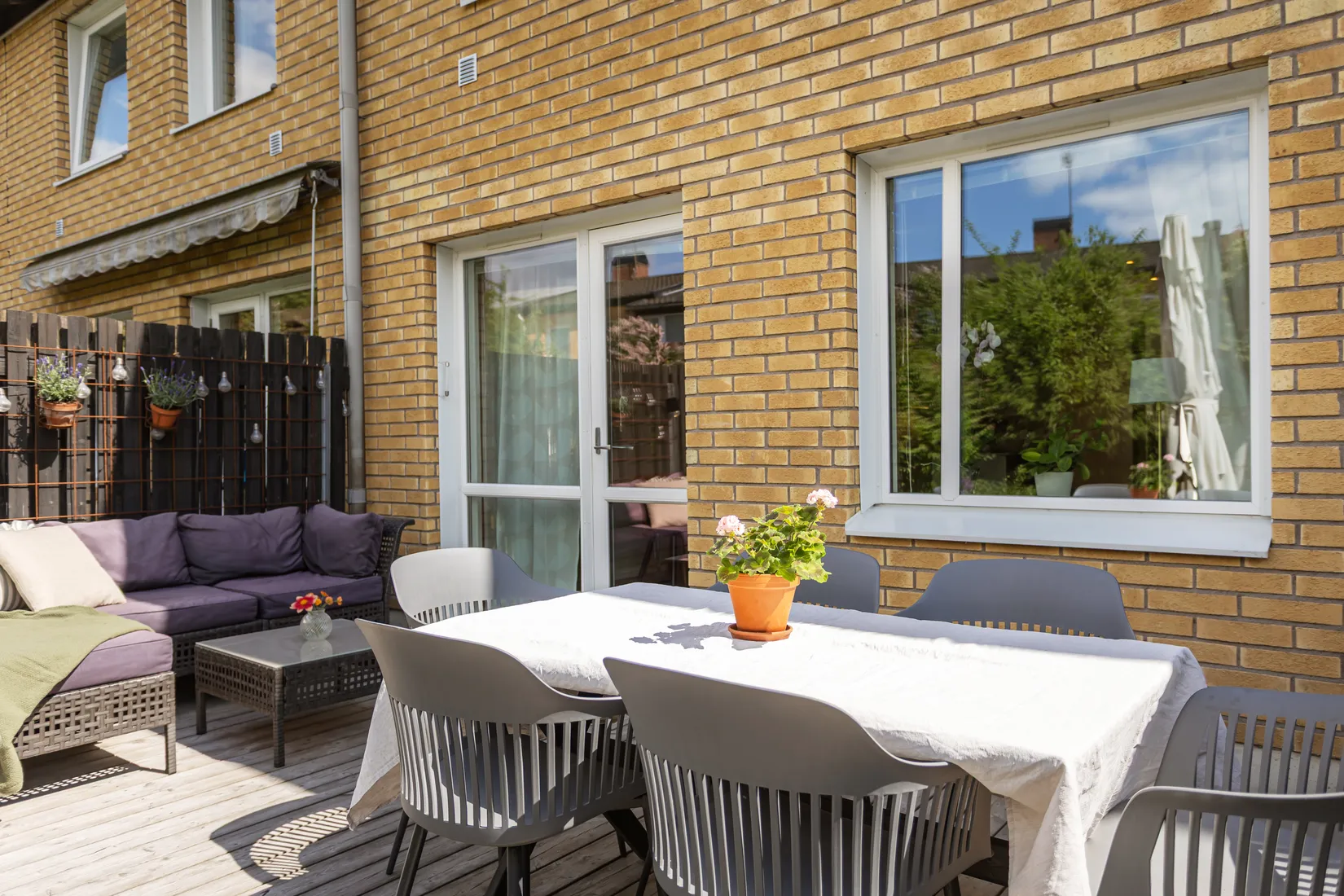 Bostadsrätt, Radhus, Linnés Väg 184, Häggvik, Sollentuna
