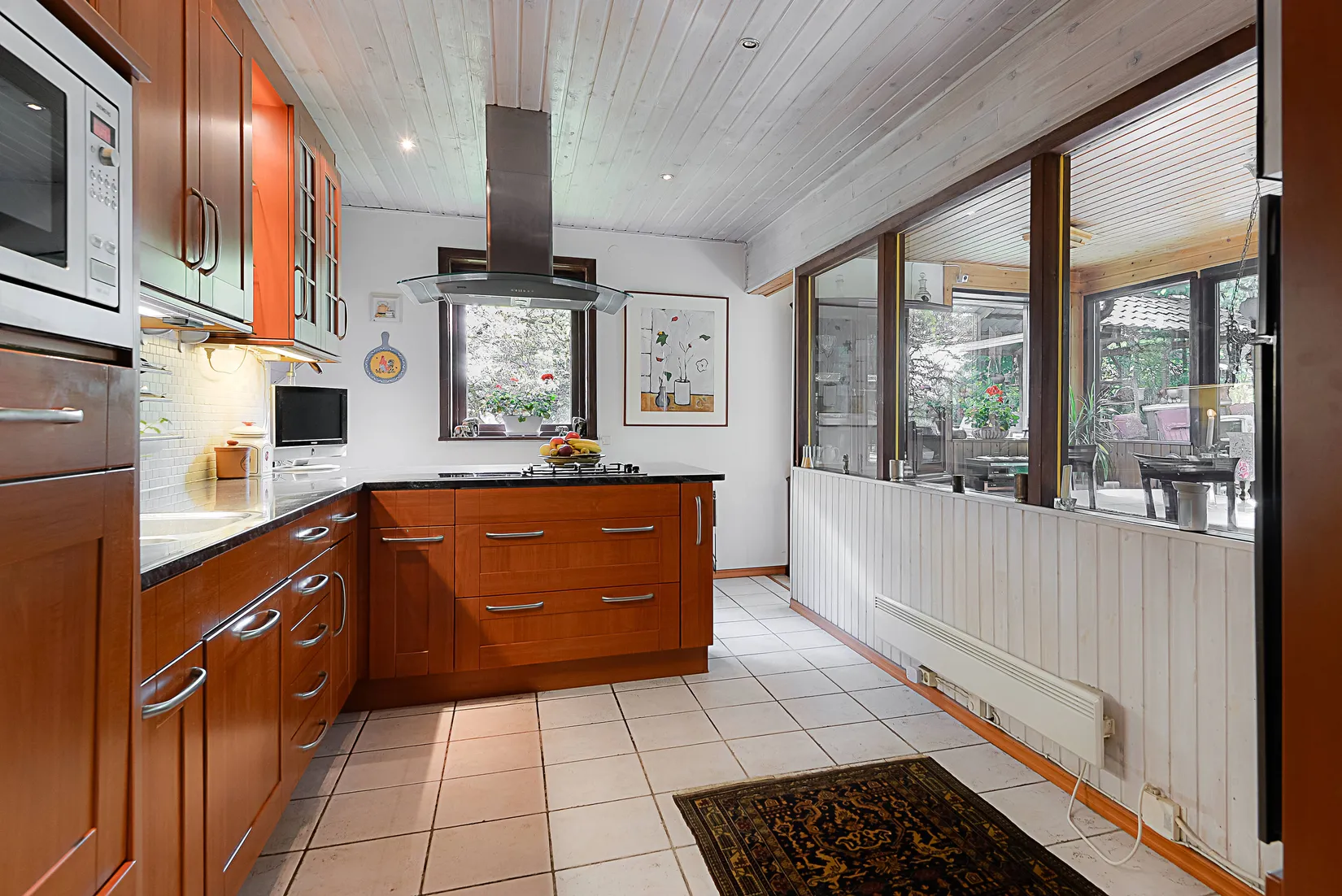 Villa, Skogsvägen 37, Lahäll, Täby
