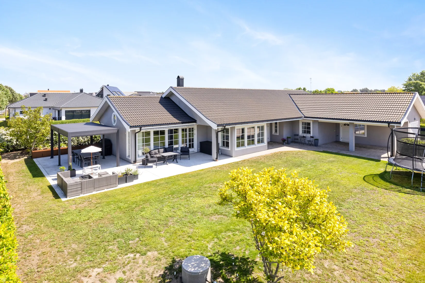 Villa, Nejlikevägen 18, Nybrostrand, Ystad