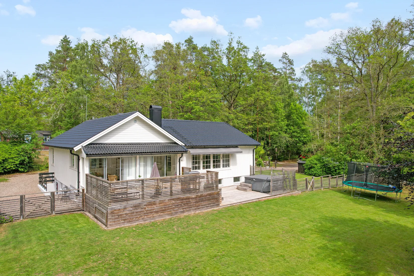 Villa, Giselsbergsvägen 121-25, Vekerum, Karlshamn