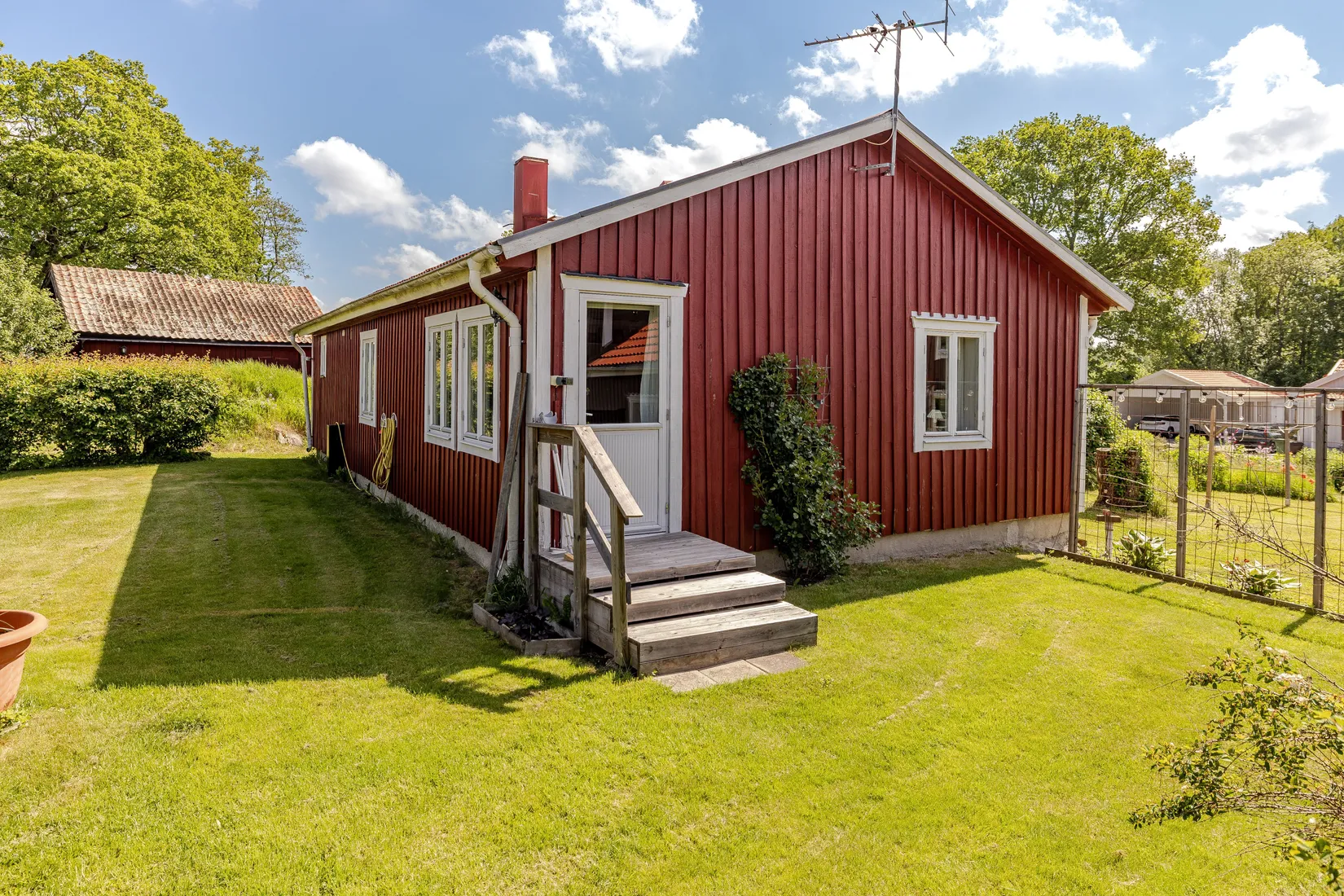 Villa, Mälbyvägen 75A & 75B, Mälby, Eskilstuna
