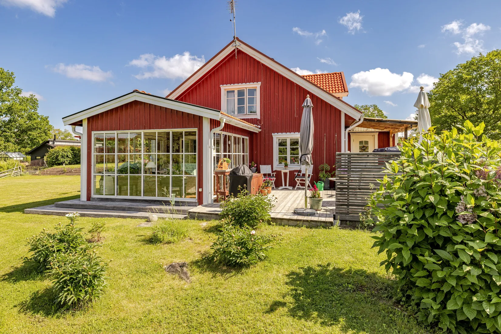 Villa, Mälbyvägen 75A & 75B, Mälby, Eskilstuna
