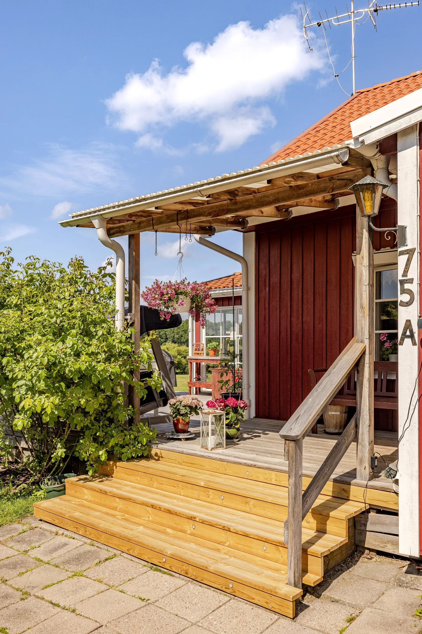 Villa, Mälbyvägen 75A & 75B, Mälby, Eskilstuna