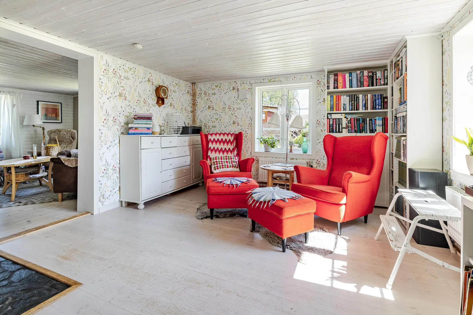 Villa, Mälbyvägen 75A & 75B, Mälby, Eskilstuna