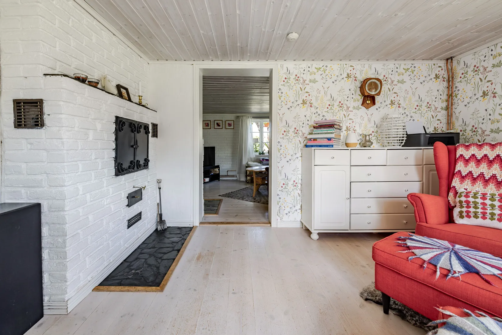Villa, Mälbyvägen 75A & 75B, Mälby, Eskilstuna