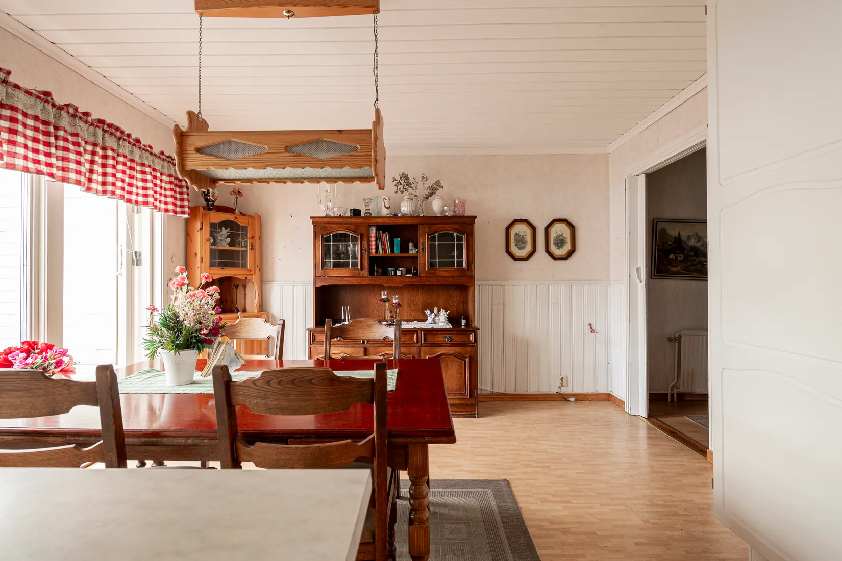 Villa, Radhus, Säterbogatan 5, Malmaberg, Västerås