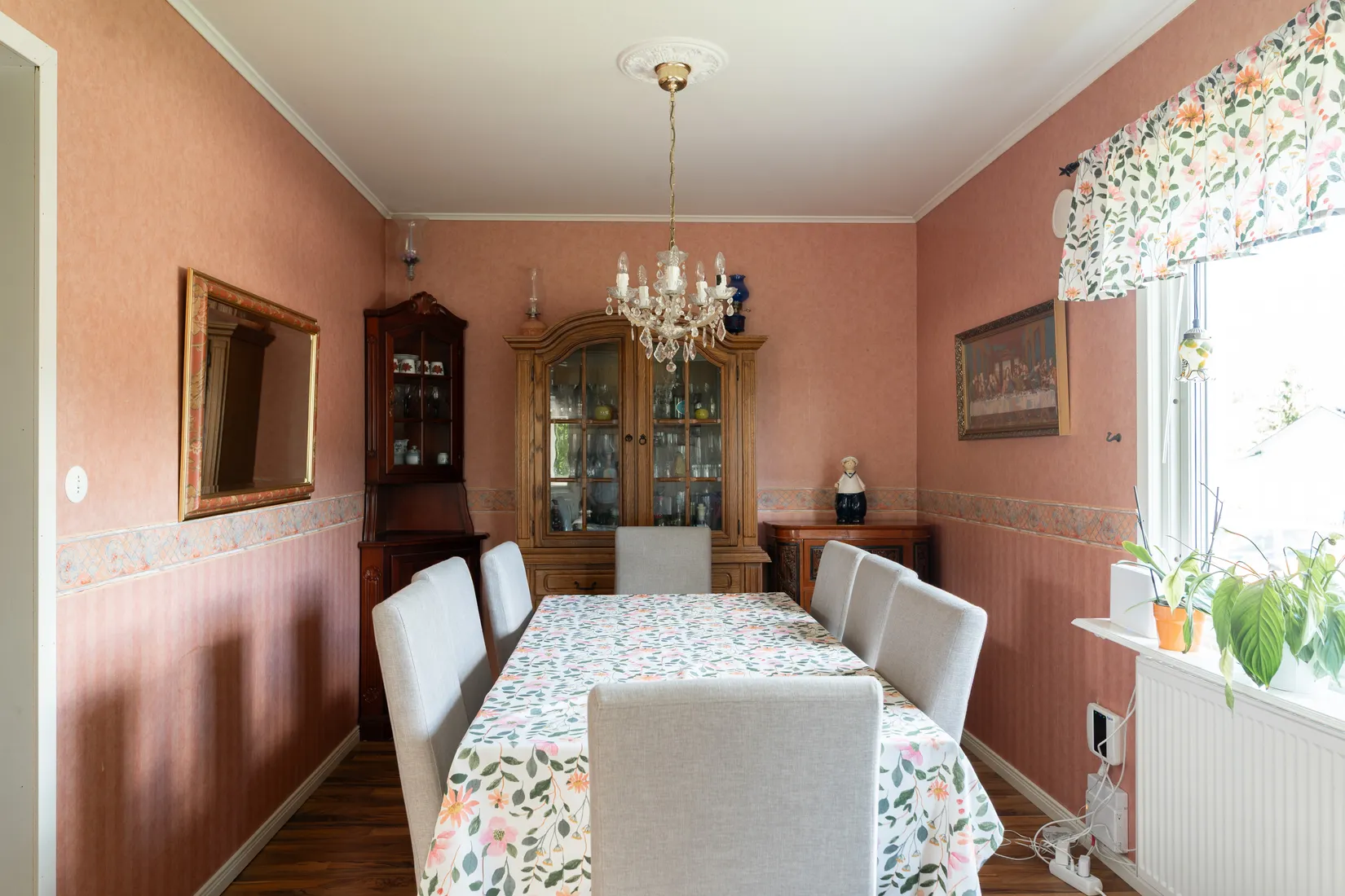 Villa, Bergsgatan 14, Vänsta, Hallstahammar