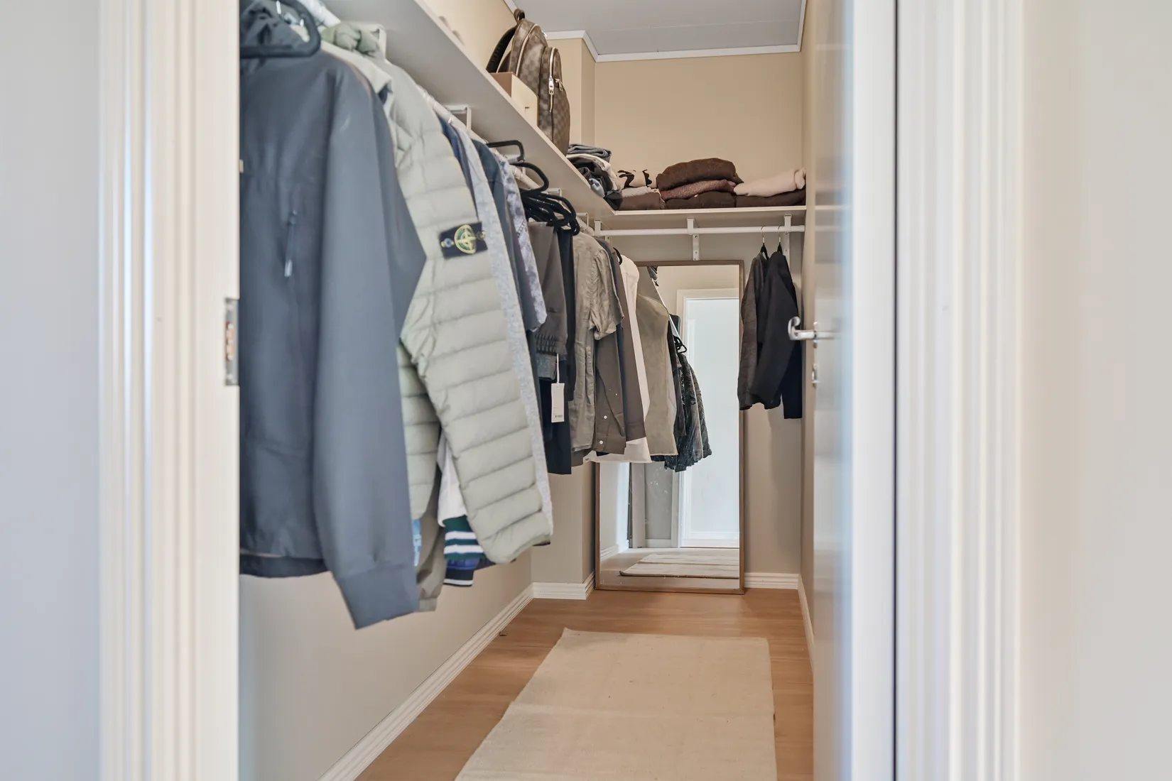 Villa, Radhus, Adlerfelts gata 15, Sanda Ängar, Upplands Väsby
