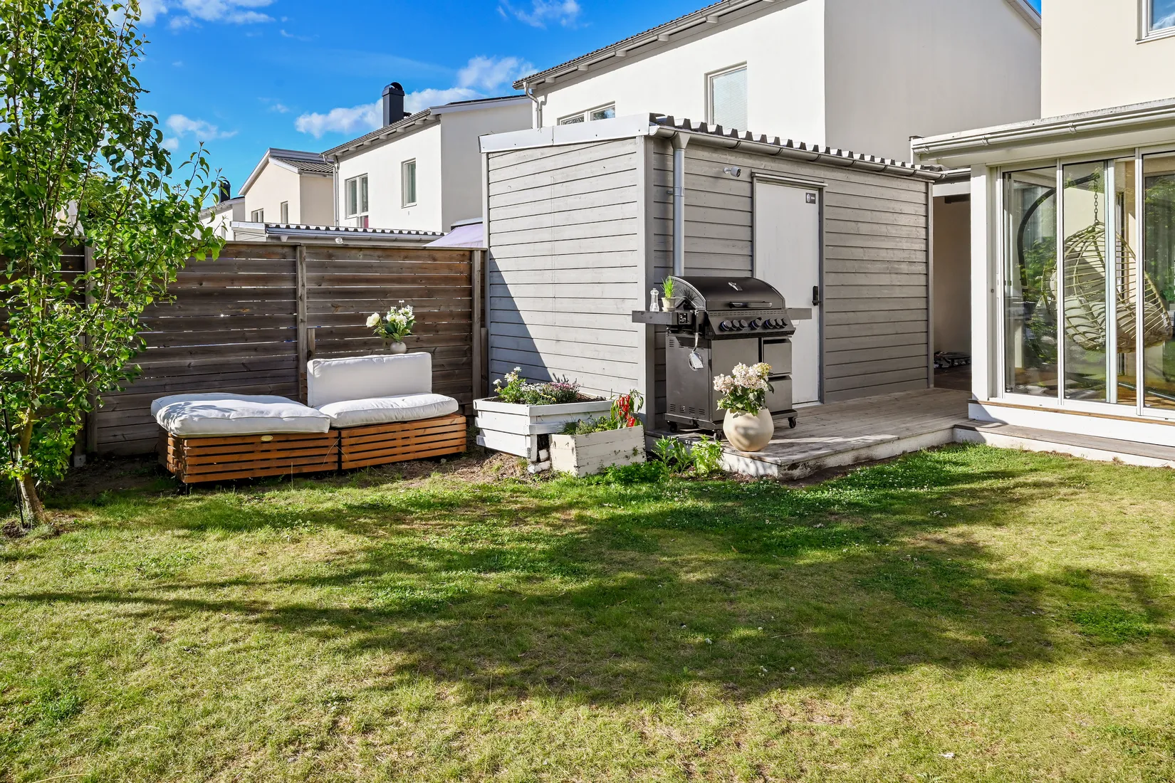 Villa, Radhus, Adlerfelts gata 15, Sanda Ängar, Upplands Väsby