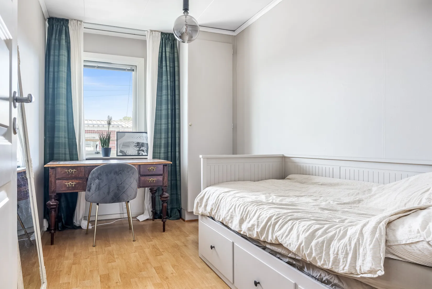 Radhus, Lidaleden 510, Smedby, Norrköping