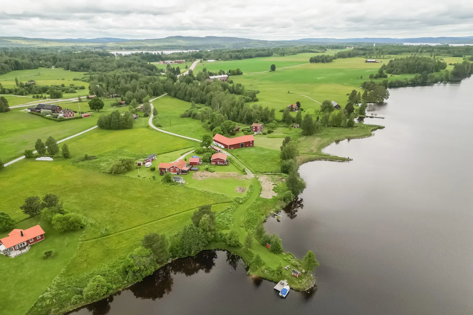 Villa, Västerbyhytta 1, SÖDERBÄRKE Västerbyhytta, Smedjebacken