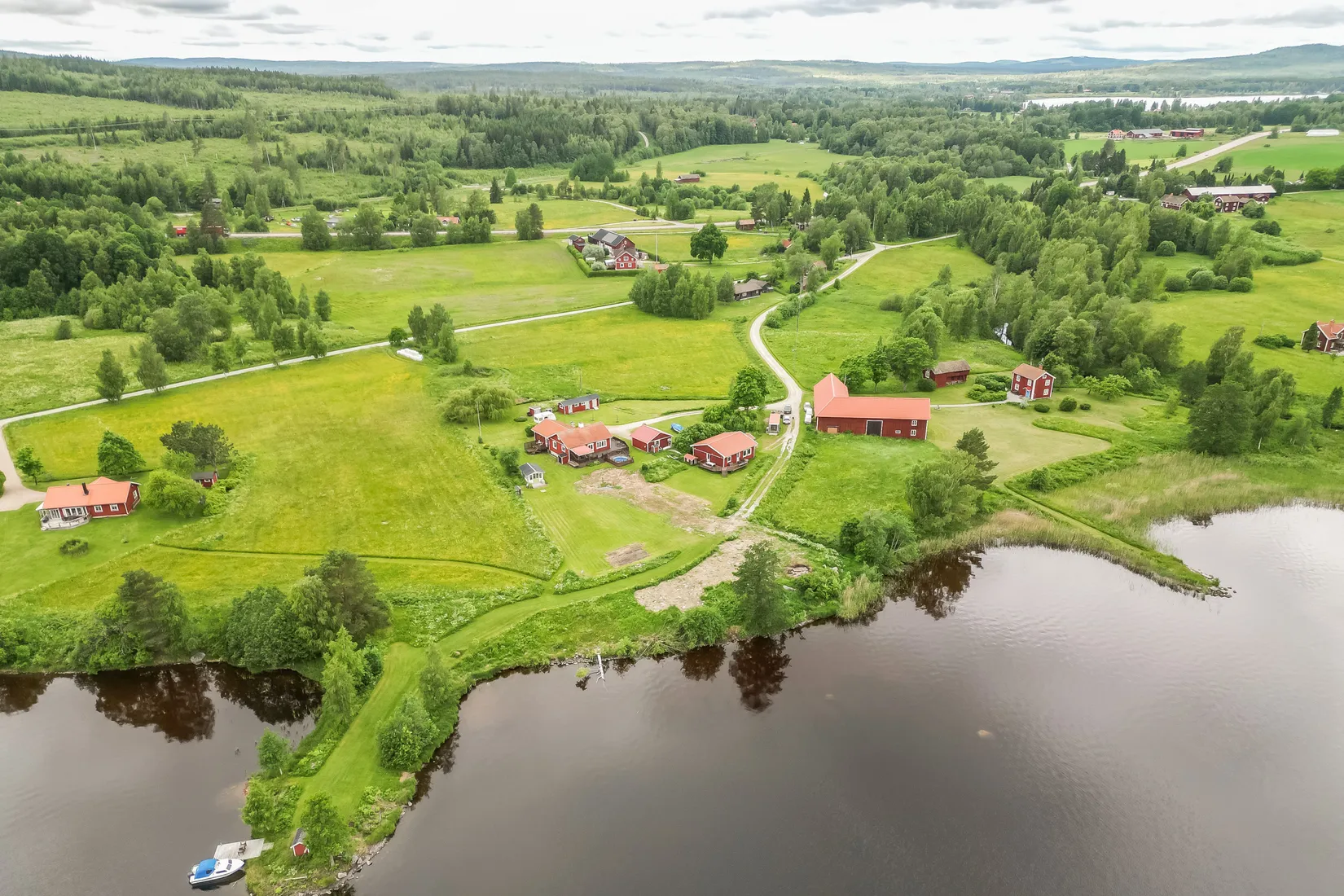 Villa, Västerbyhytta 1, SÖDERBÄRKE Västerbyhytta, Smedjebacken