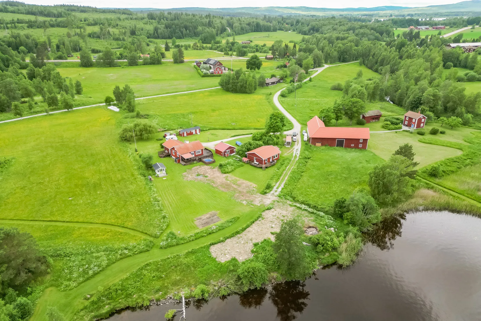 Villa, Västerbyhytta 1, SÖDERBÄRKE Västerbyhytta, Smedjebacken