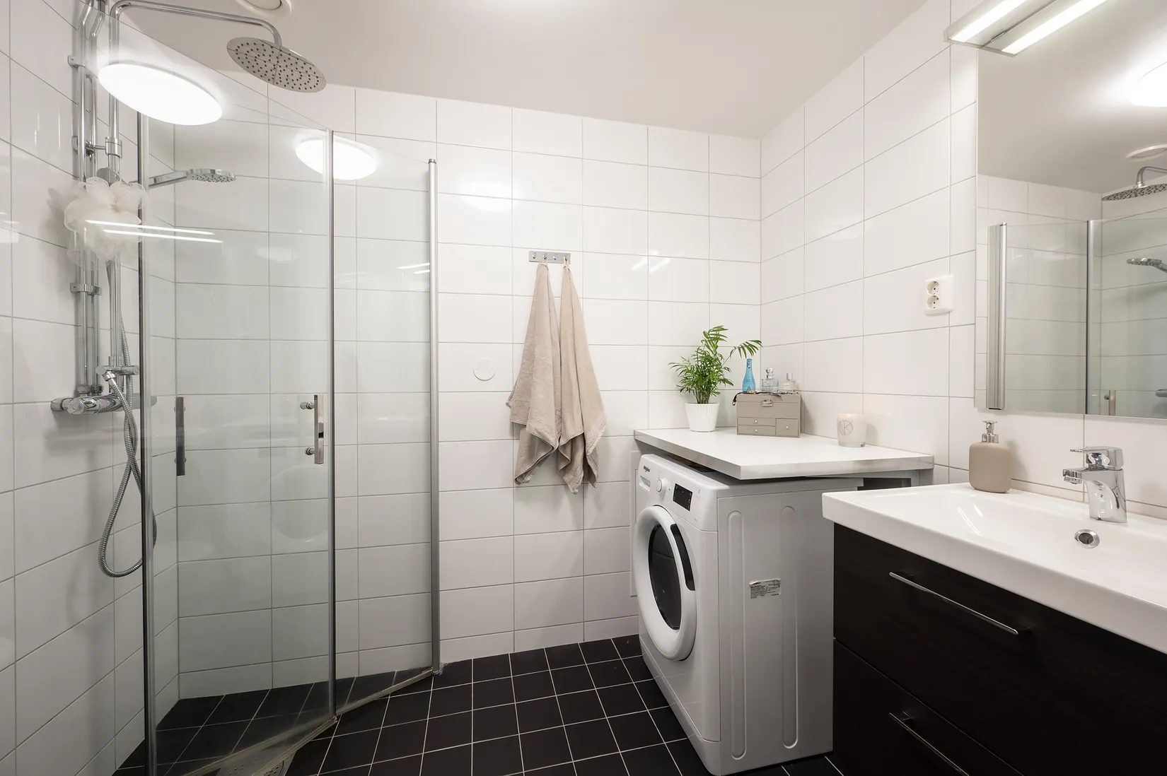 Bostadsrätt, Förrådsvägen 44, Centrala Huddinge, Huddinge