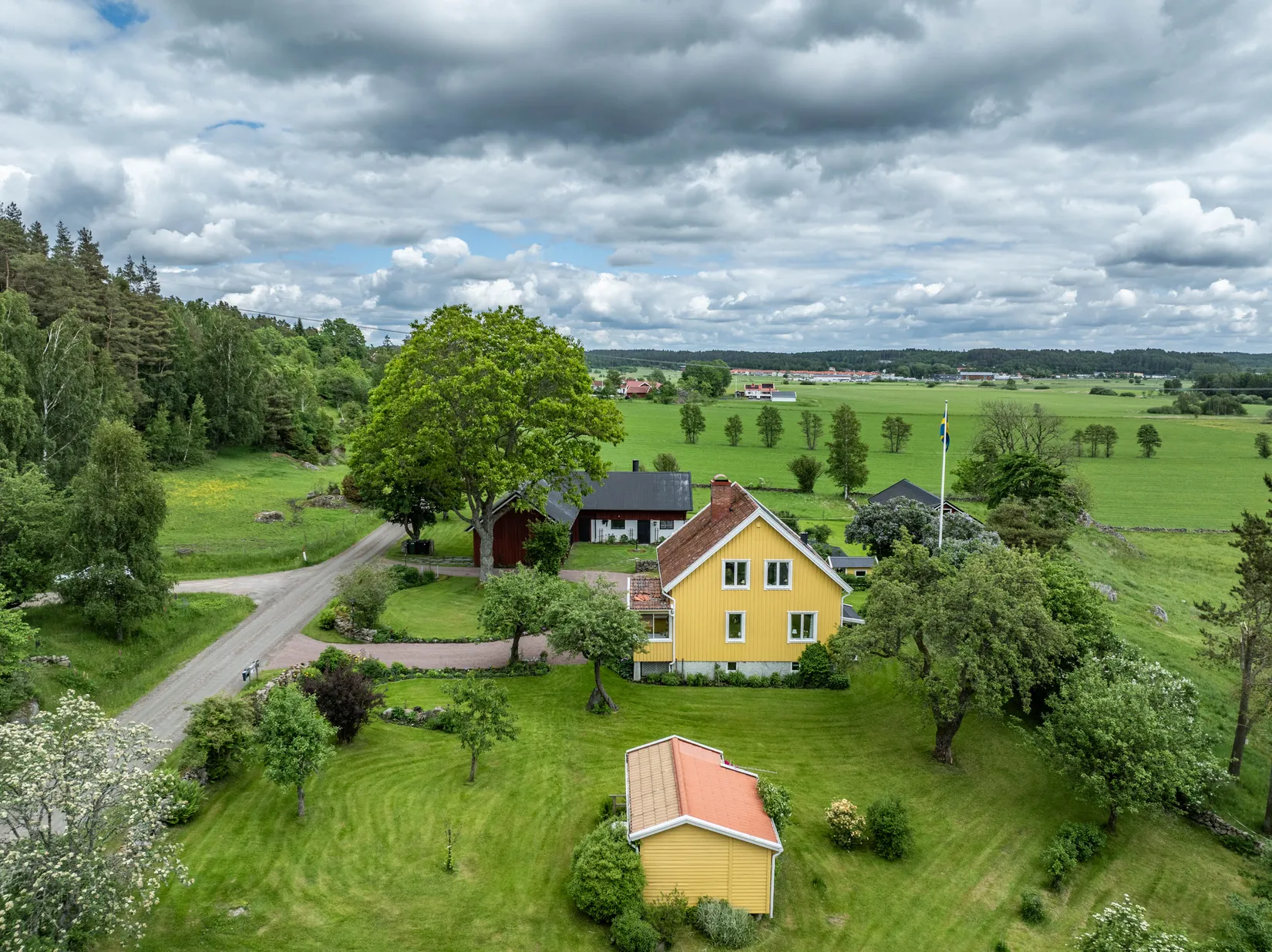 Gård/Skog, Kareby kyrkväg 270, Kareby, Kungälv