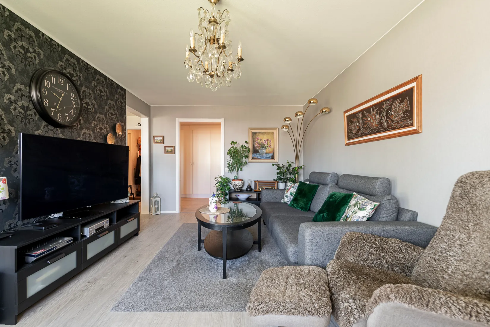 Bostadsrätt, Kyrkogatan 1, Surahammar
