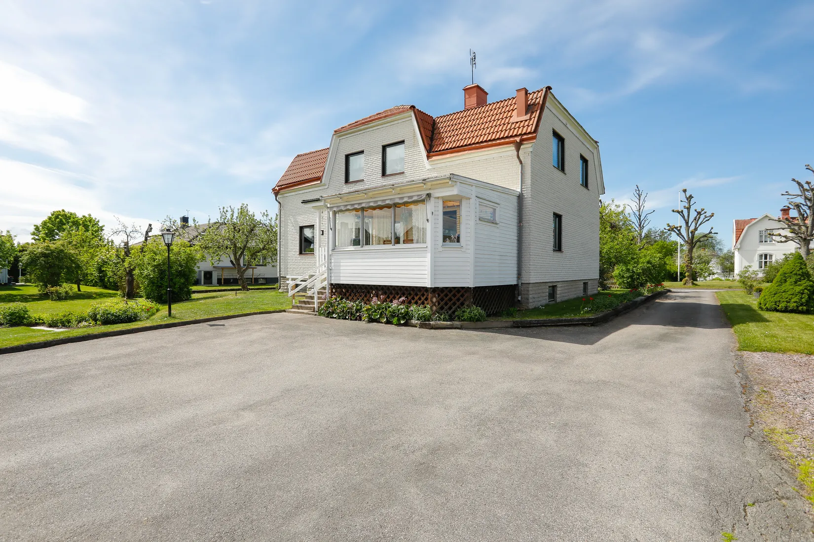 Villa, Idrottsgatan 6, Haga, Kumla
