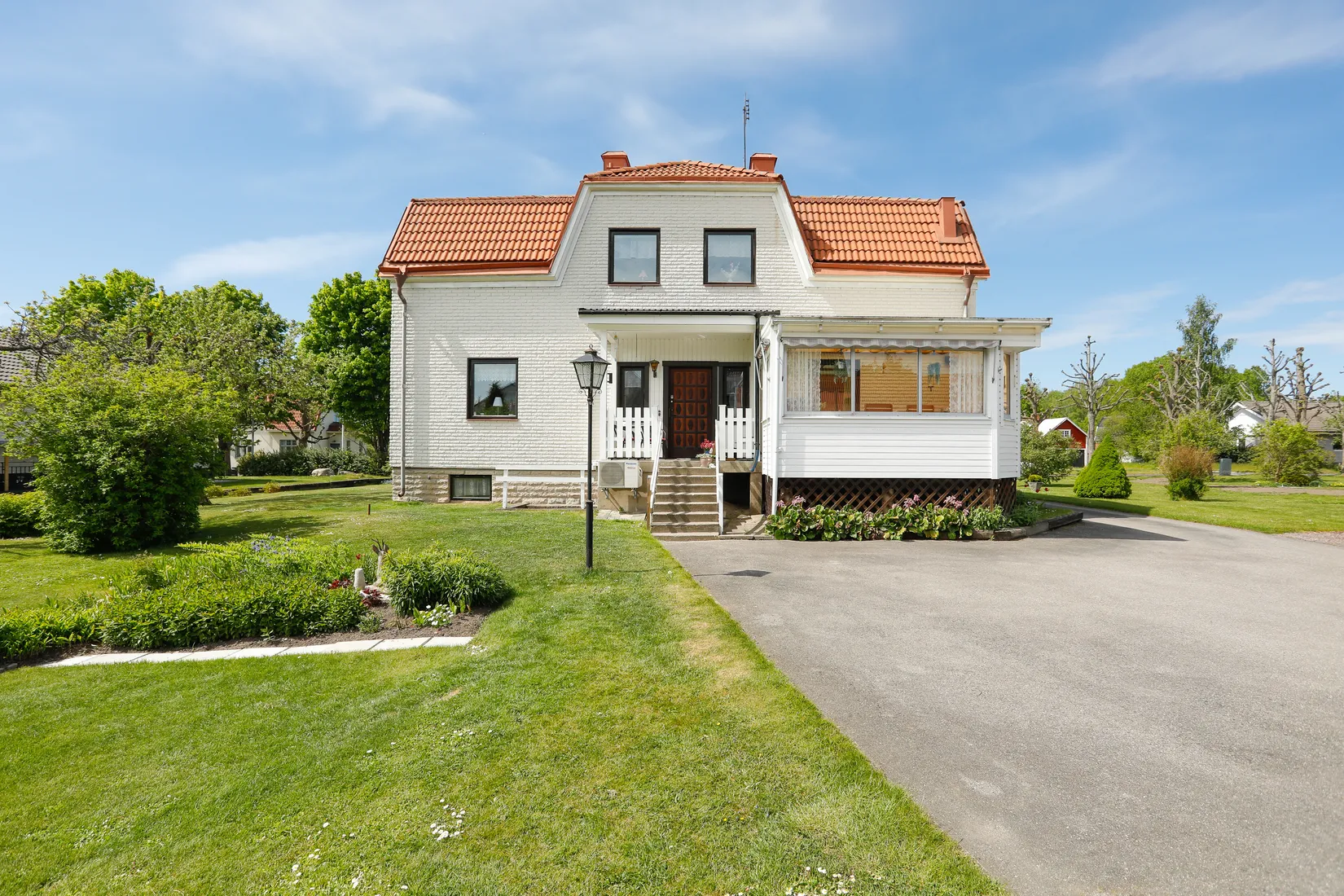 Villa, Idrottsgatan 6, Haga, Kumla