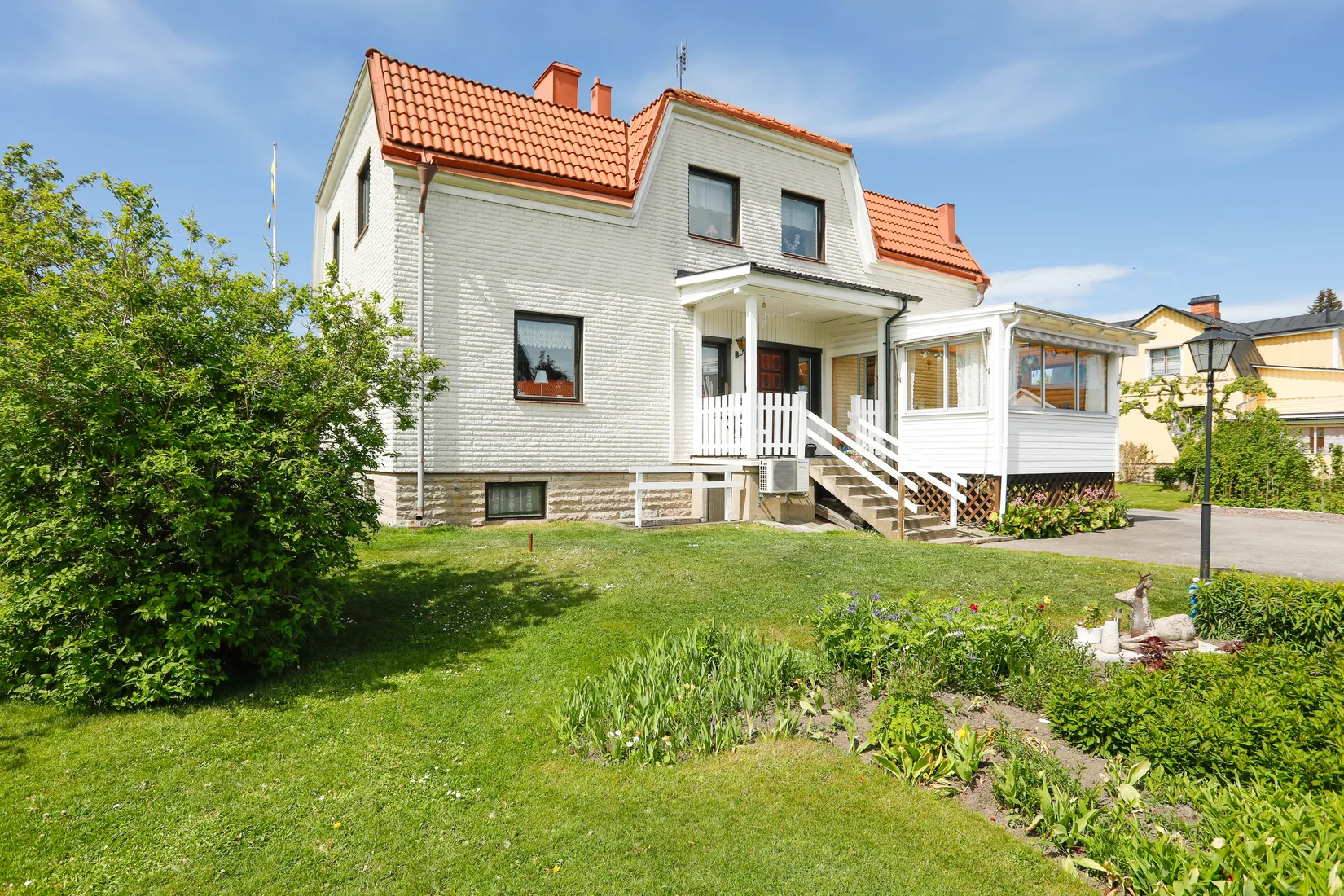 Villa, Idrottsgatan 6, Haga, Kumla