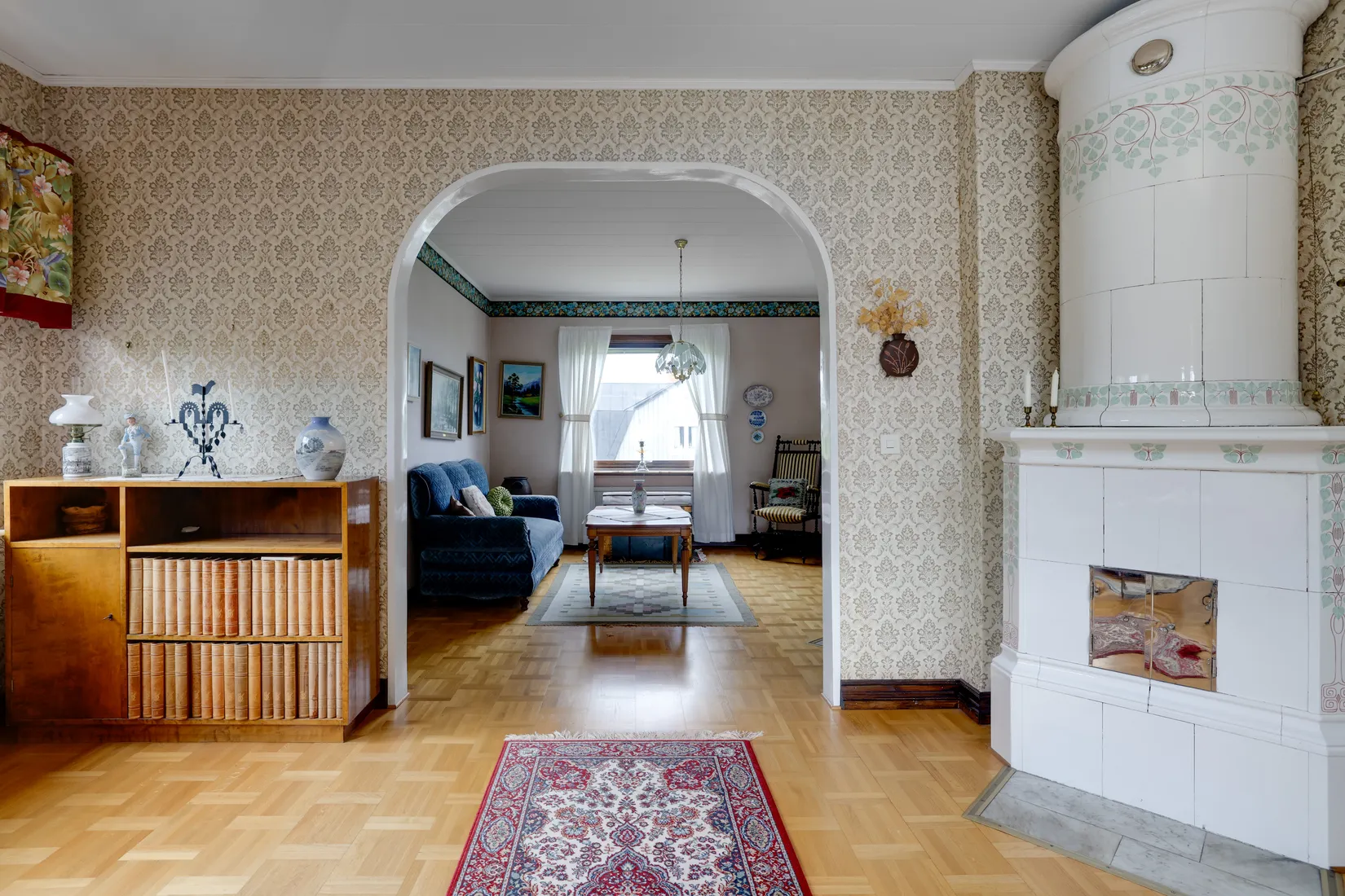 Villa, Idrottsgatan 6, Haga, Kumla