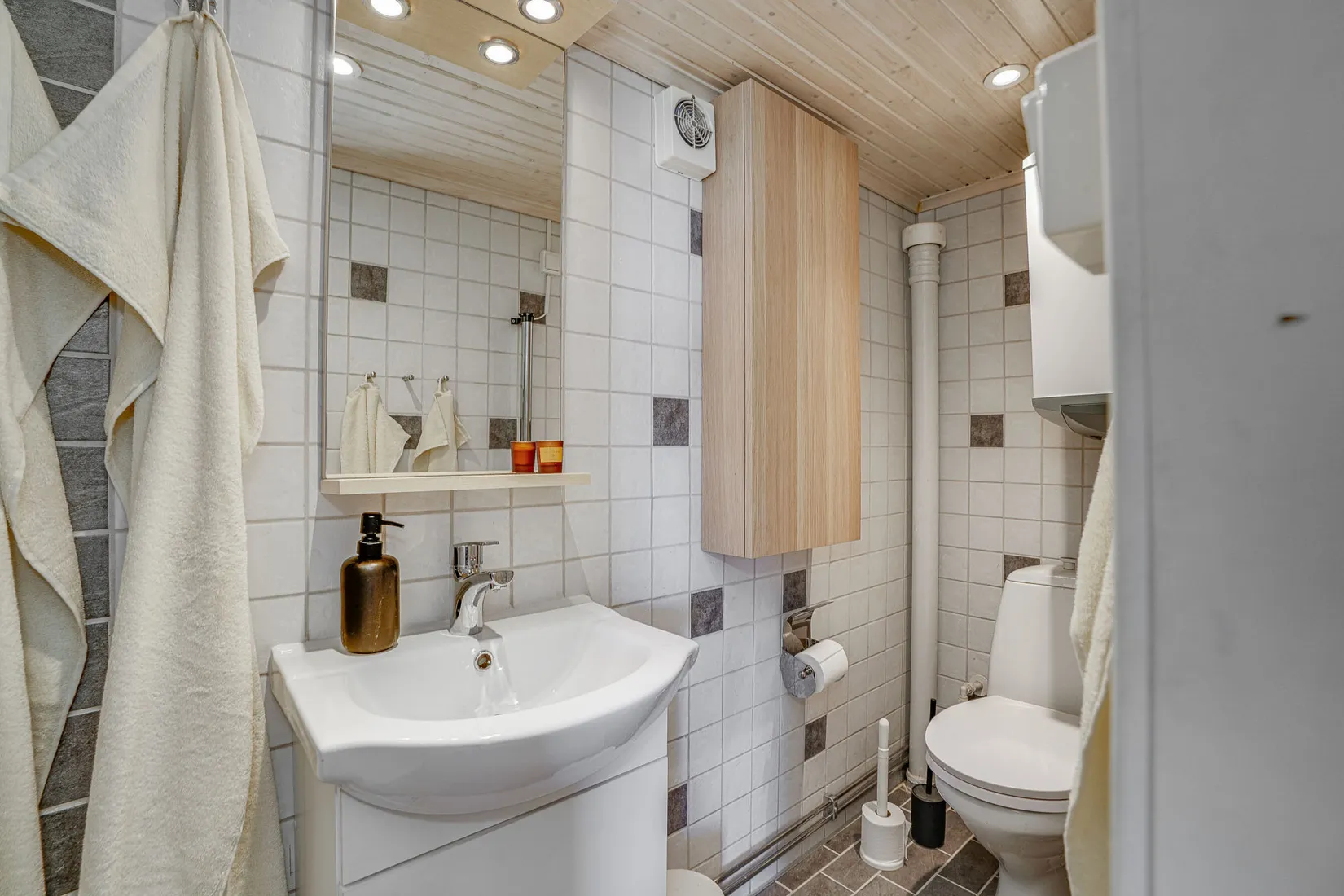 Fritidshus, Rosgatan 18, Fritidsområdet Västervall, Östra stranden, Halmstad