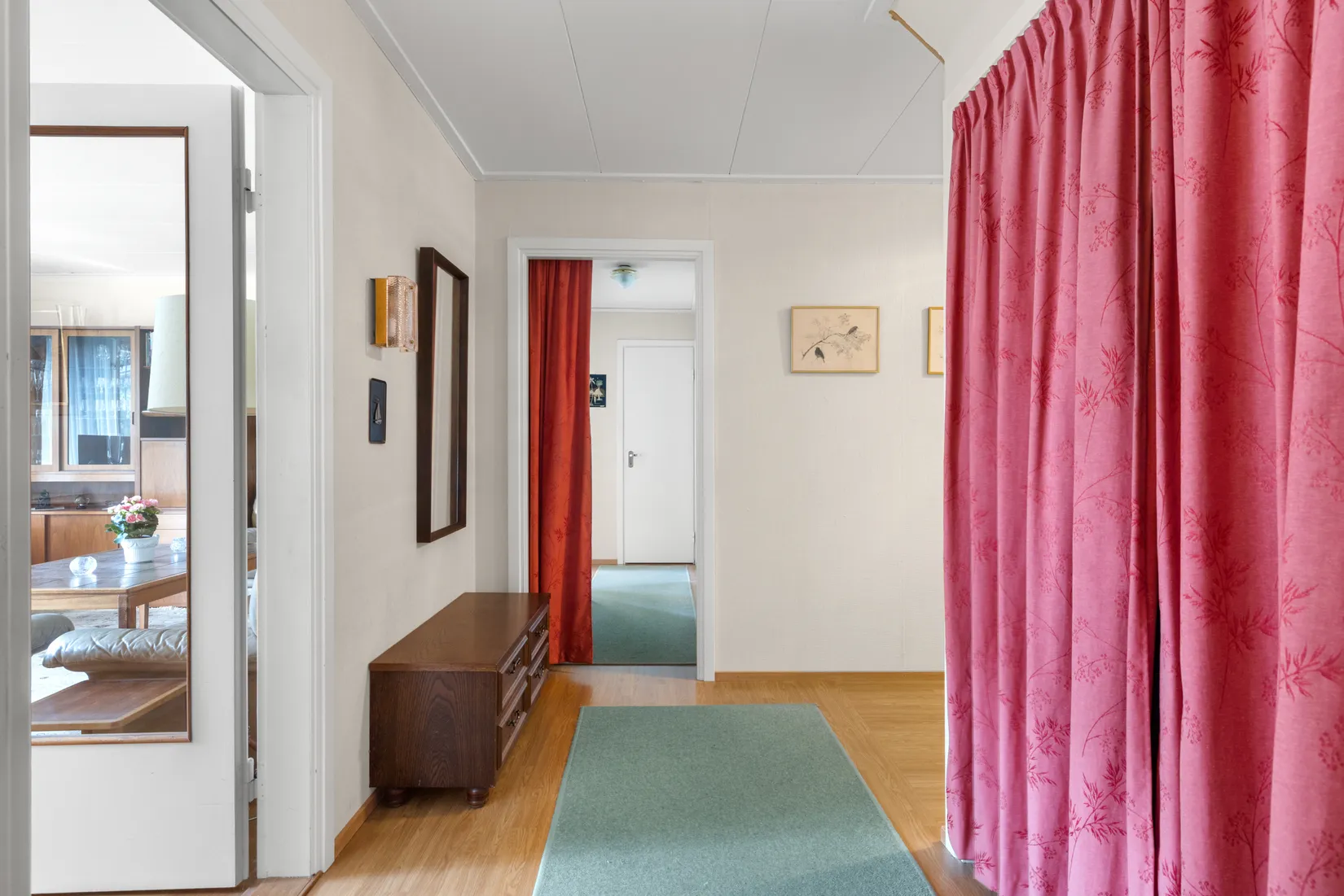 Radhus, Myggdalsvägen 13, Centrala Tyresö, Tyresö