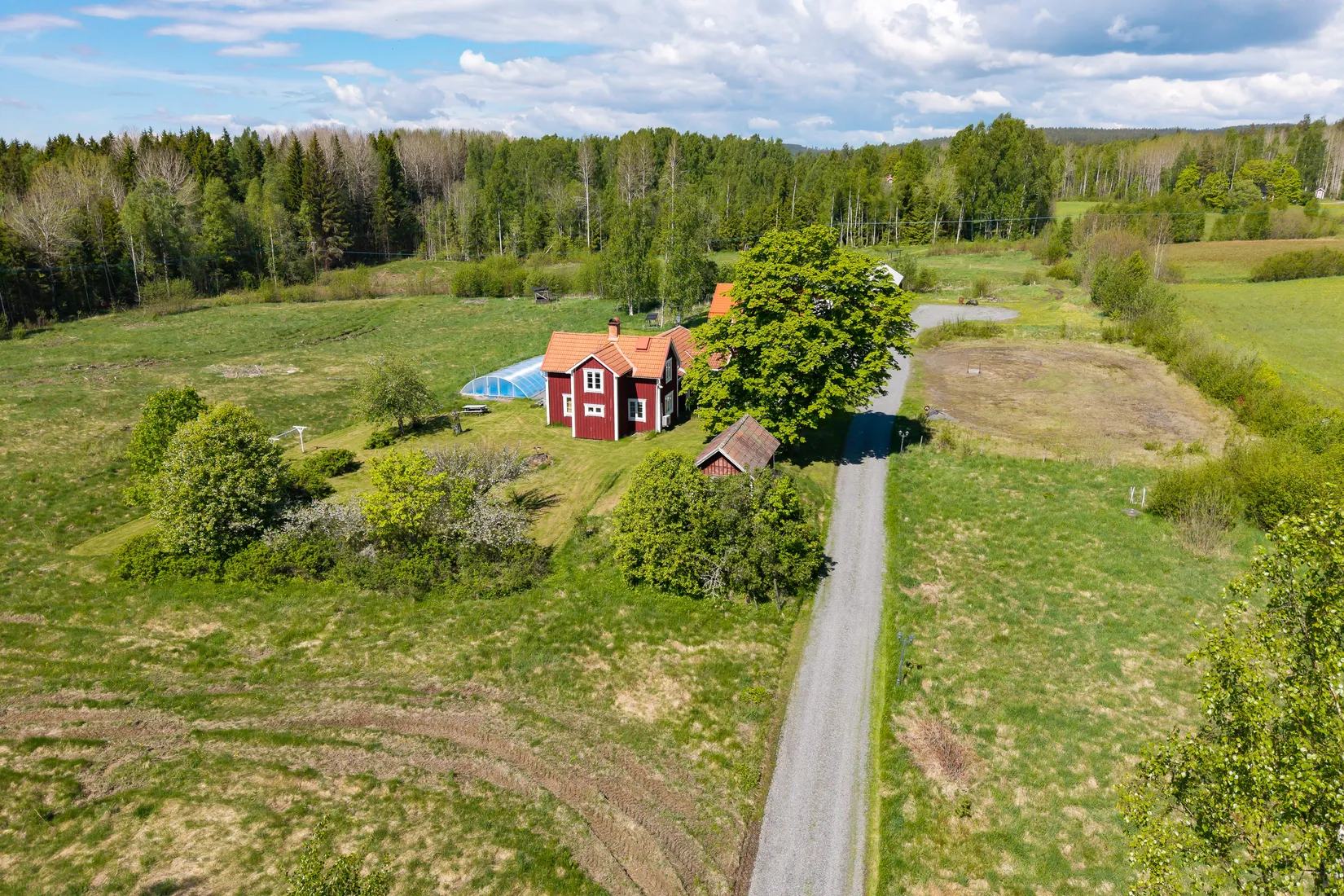 Gård/Skog, Kvarnabergsvägen 65, Gusselby, Lindesberg