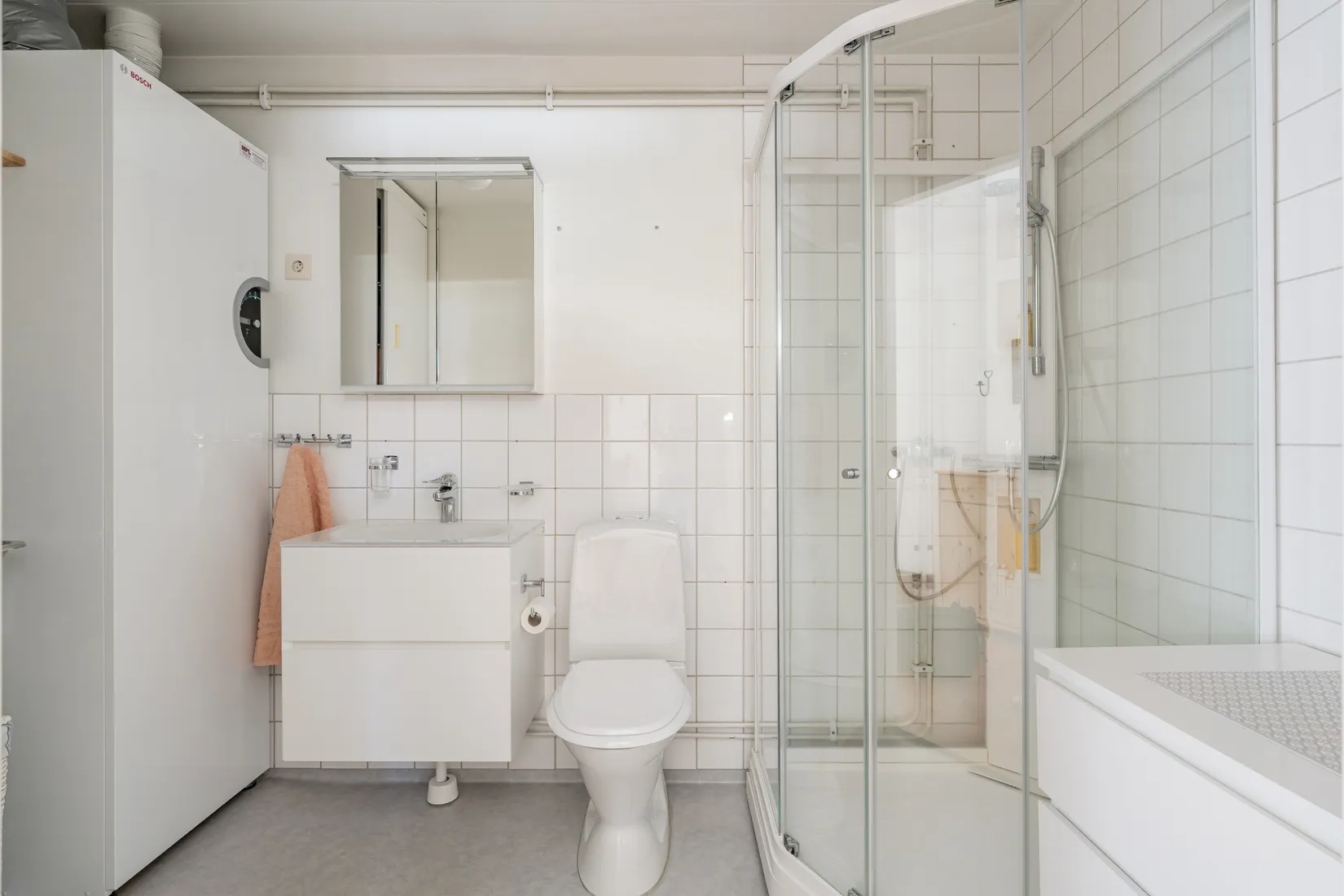Villa, Offergränd 23, Gribbylund, Täby