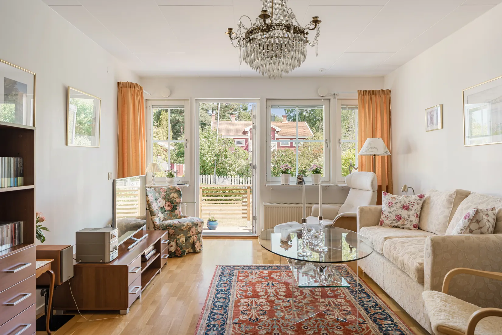 Villa, Offergränd 23, Gribbylund, Täby