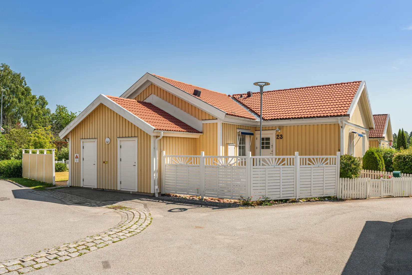 Villa, Offergränd 23, Gribbylund, Täby
