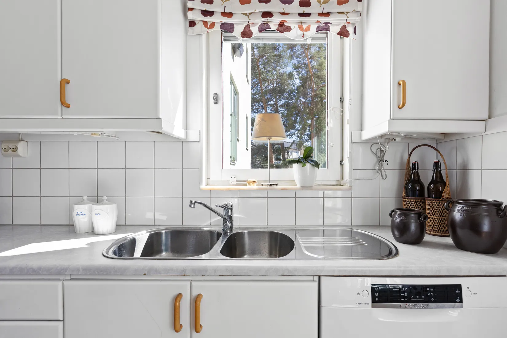 Bostadsrätt, Friherregatan 43, Hässelby Gård, Stockholm