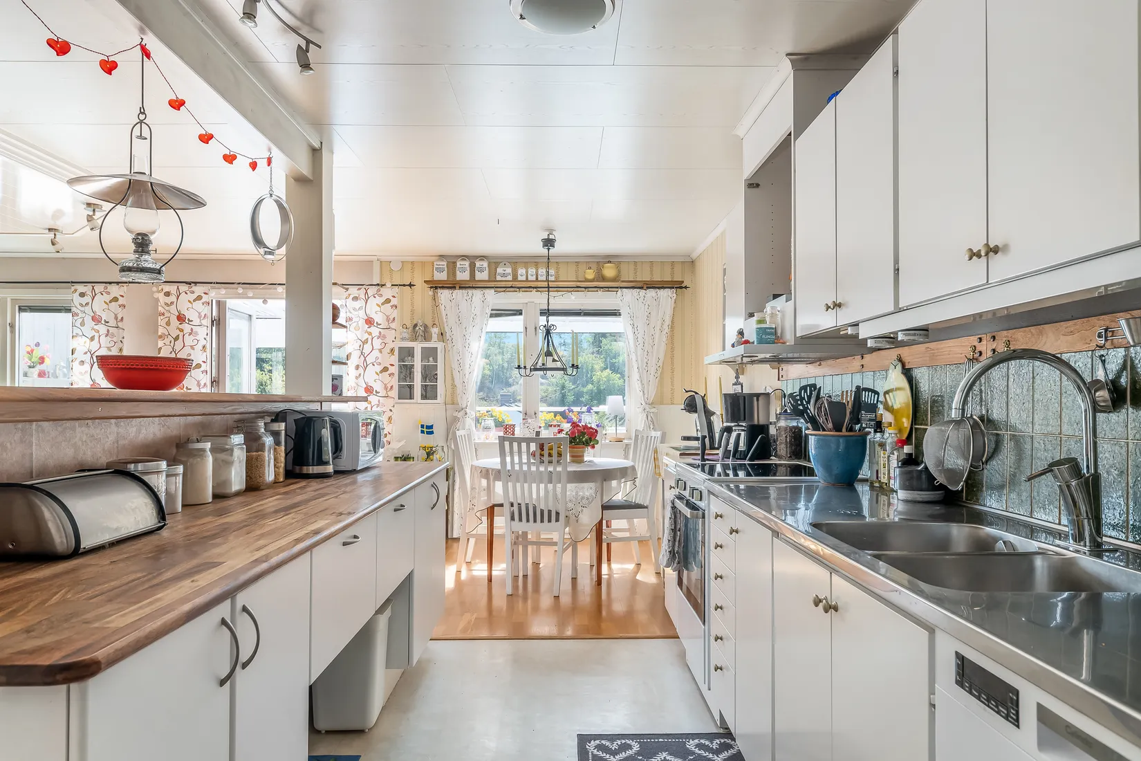 Villa, Linnéastigen 28, Estö, Nynäshamn