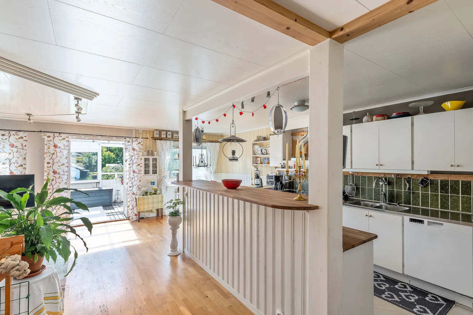 Villa, Linnéastigen 28, Estö, Nynäshamn