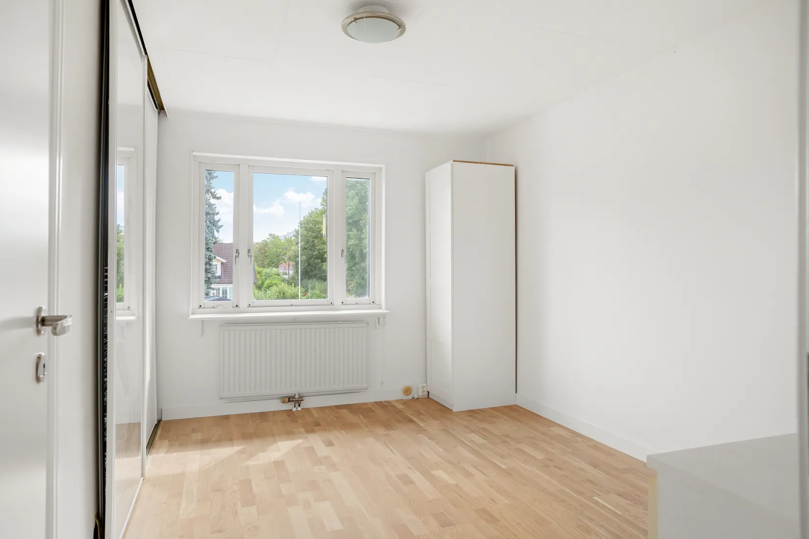 Radhus, Oxelbärsgränd 32, Hässelby Södra Villastad, Stockholm