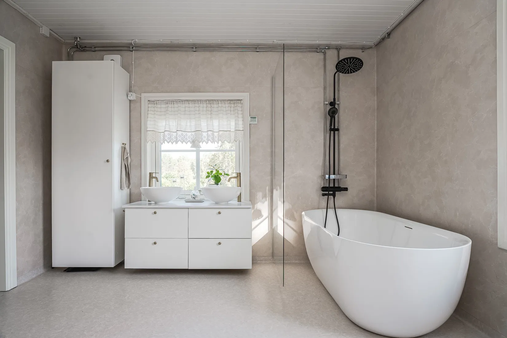 Villa, Hallsta 372, Ånge