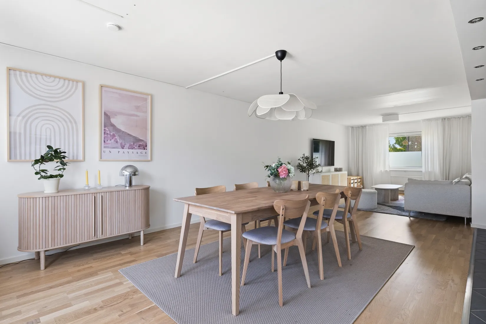 Radhus, Trollsländevägen 31, Fresta, Upplands Väsby