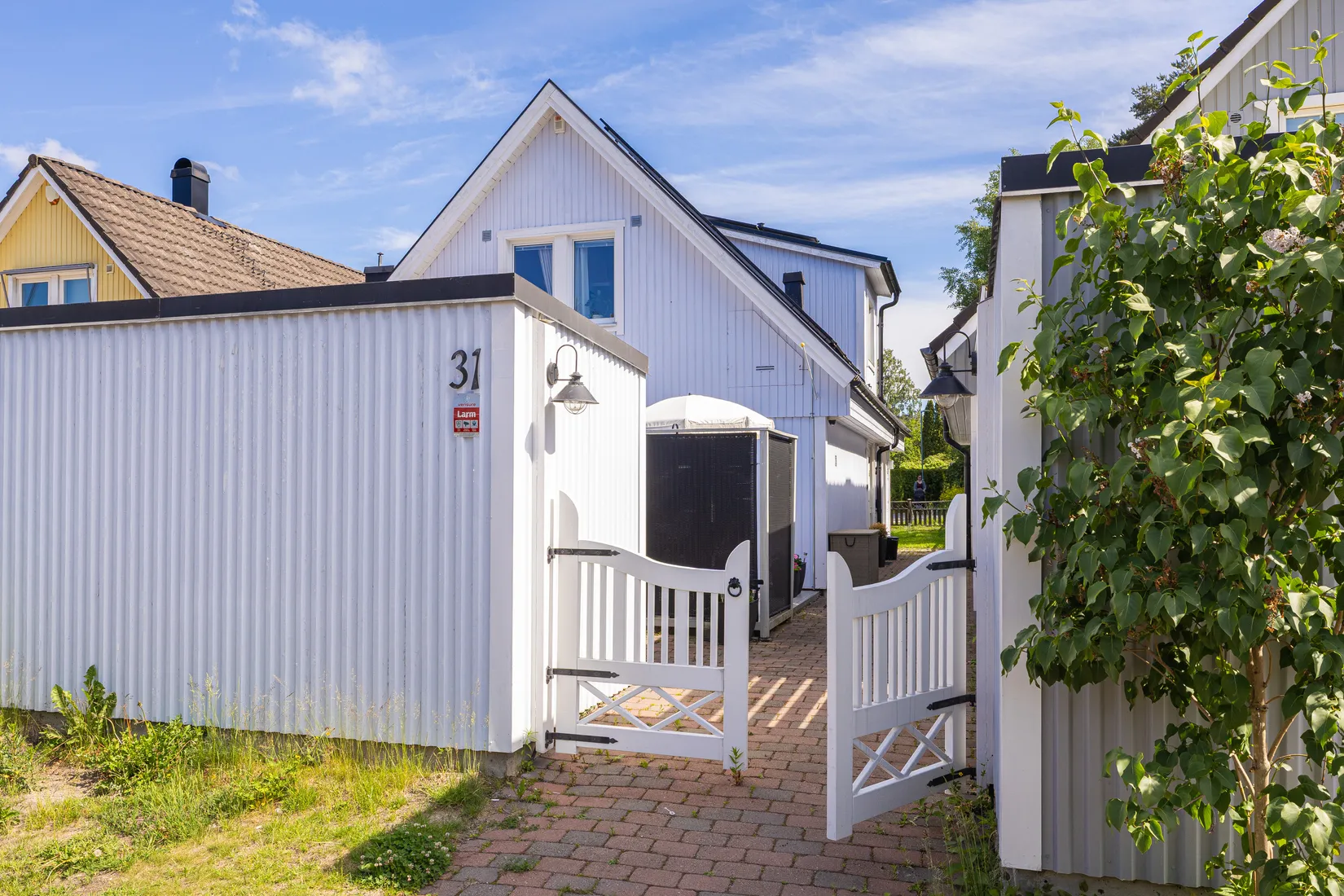 Radhus, Trollsländevägen 31, Fresta, Upplands Väsby