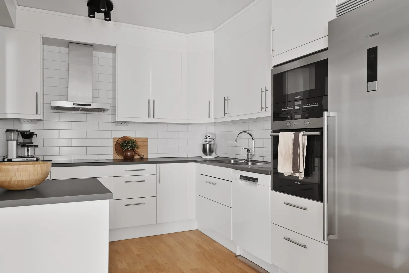 Bostadsrätt, Radhus, Syster Annas väg 15, Brunnby Park, Upplands Väsby