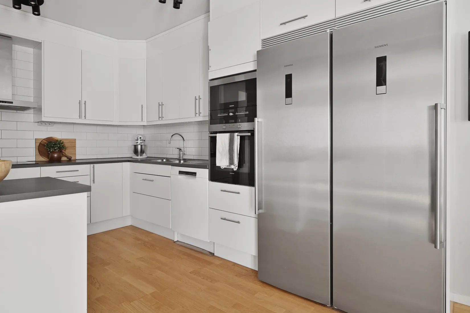 Bostadsrätt, Radhus, Syster Annas väg 15, Brunnby Park, Upplands Väsby