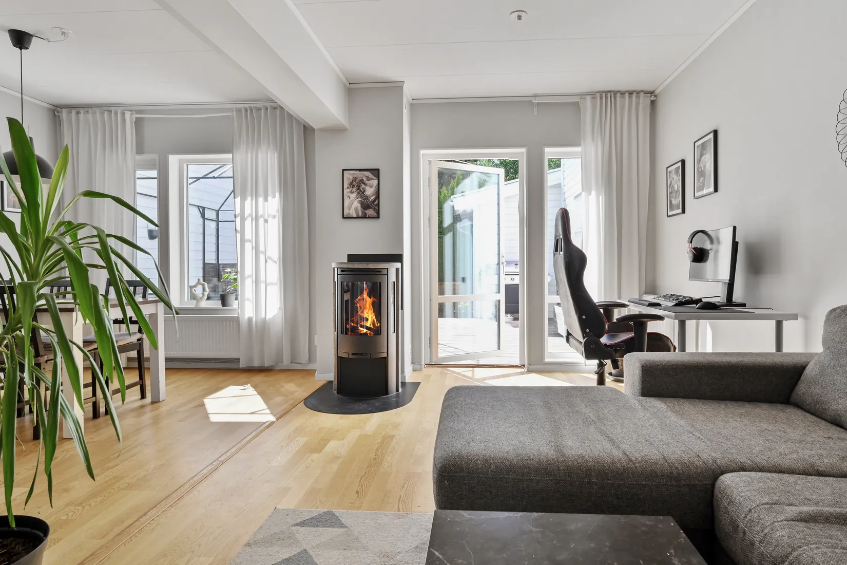 Bostadsrätt, Radhus, Syster Annas väg 15, Brunnby Park, Upplands Väsby