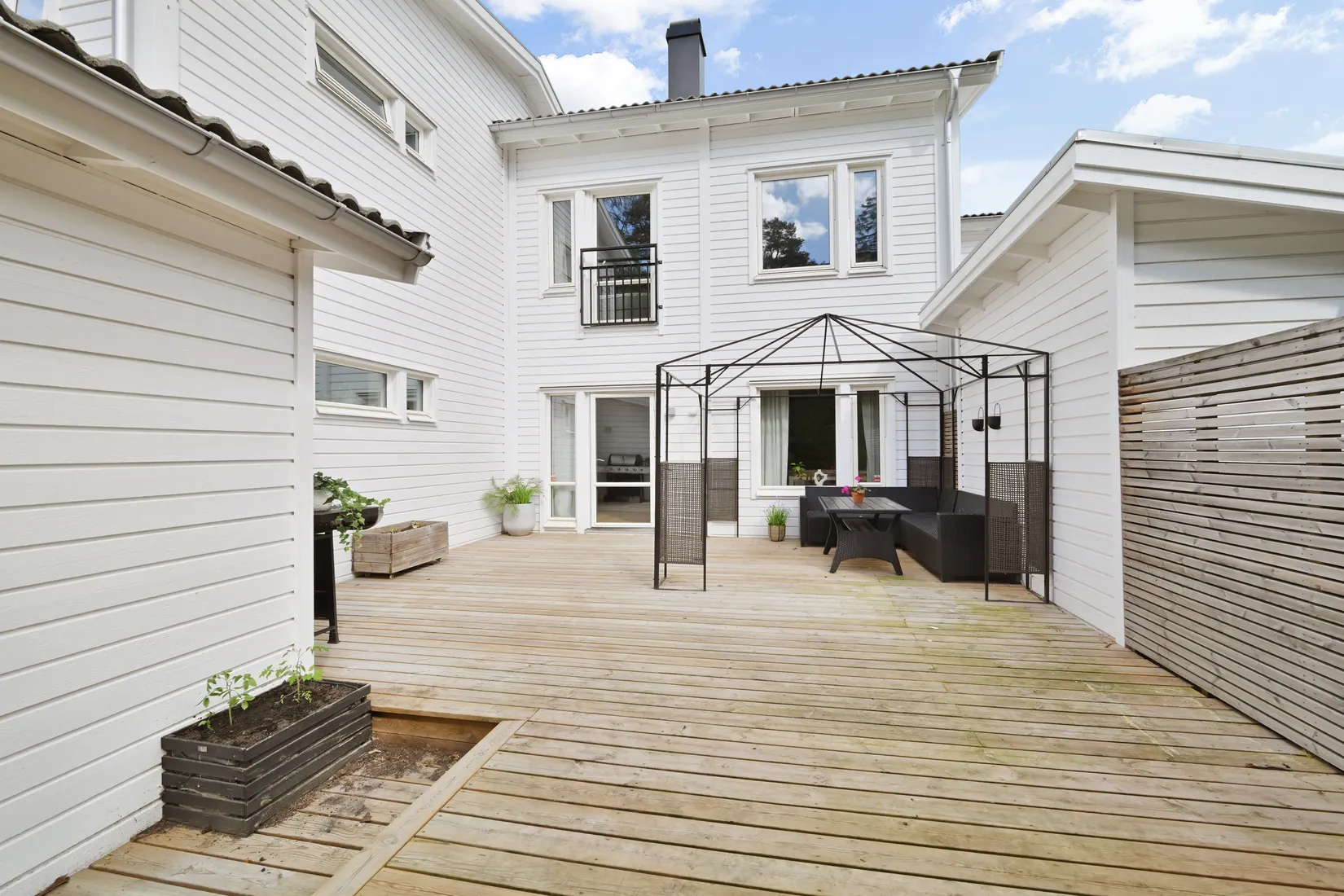 Bostadsrätt, Radhus, Syster Annas väg 15, Brunnby Park, Upplands Väsby