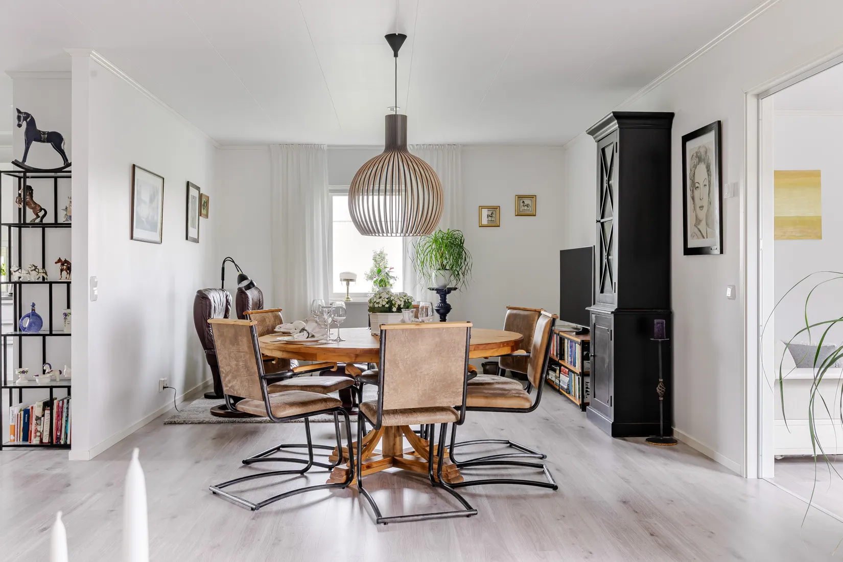 Villa, Sportvägen 4, Skrea/Mannabergs sydsluttning, Falkenberg