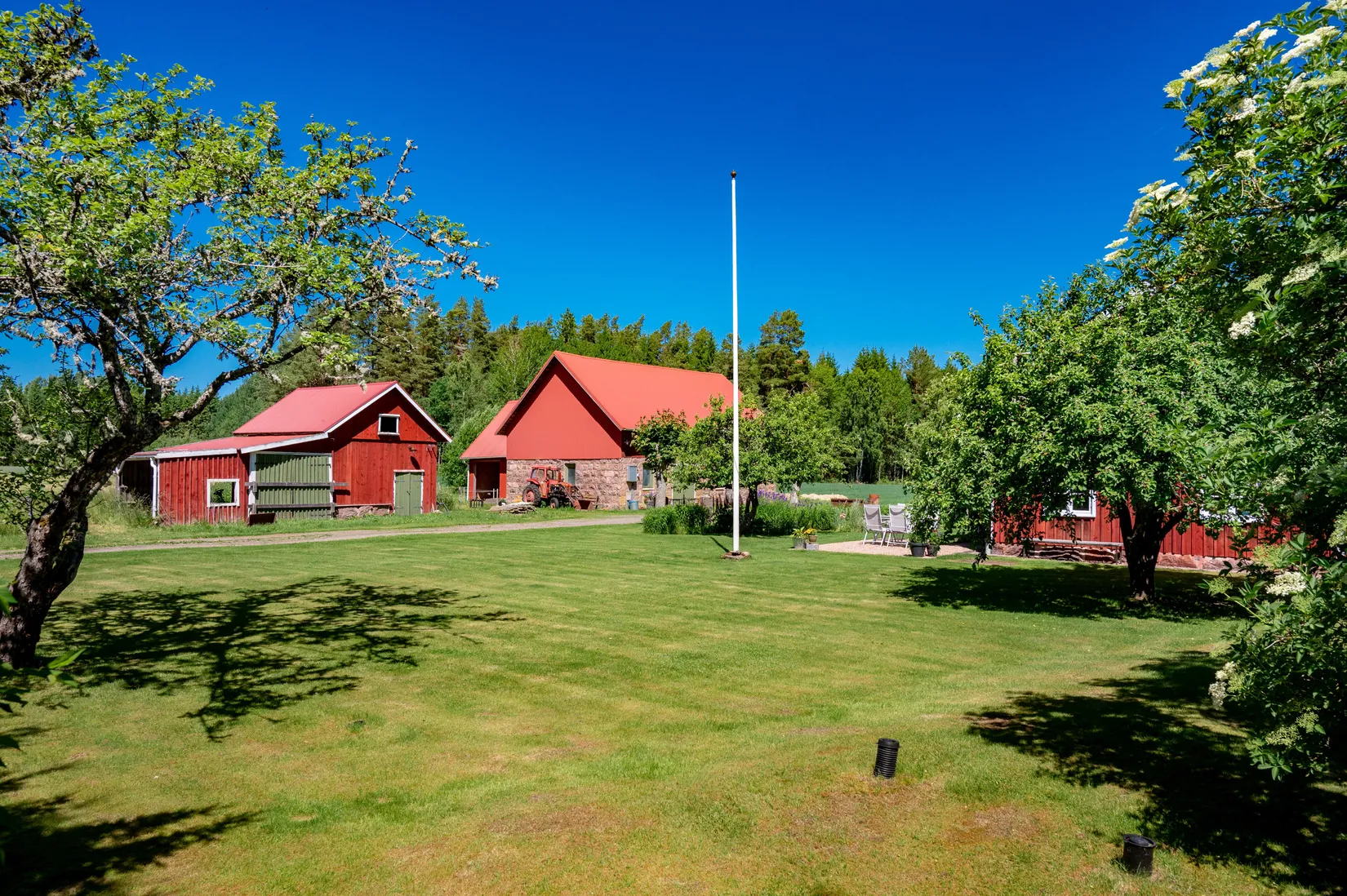 Villa, Essunga Åsaka-Skogen 401, Essunga